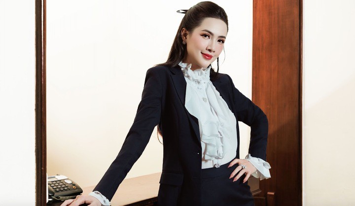 Hoa hậu Việt từng đăng quang quốc tế, U40 giữ chức phó chủ tịch là ai? 3 Phan Thị Mơ thành đạt, giàu có ở tuổi 36.