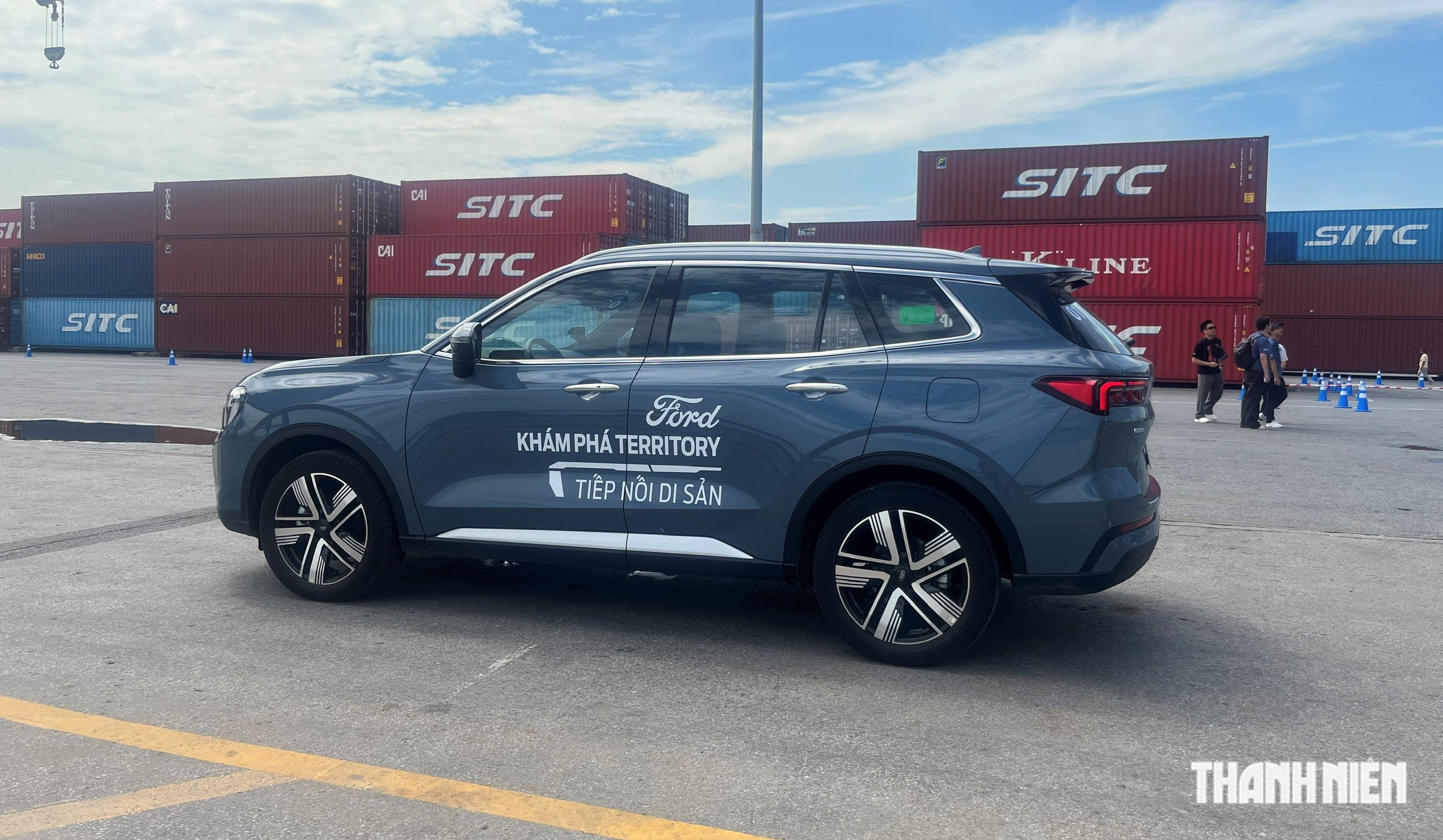 Ford Territory giảm giá còn 739 triệu, cuộc đua ở phân khúc crossover cỡ trung càng 'nóng' 2 Ford Territory giảm giá còn 739 triệu, cuộc đua ở phân khúc crossover cỡ trung càng “nóng” - Ảnh 2.