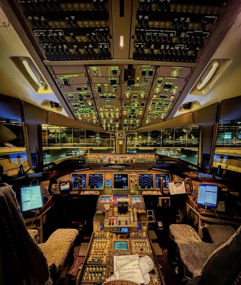 285 hành khách bay 8 tiếng rồi quay về điểm xuất phát vì 2 chữ cái- Ảnh 3.