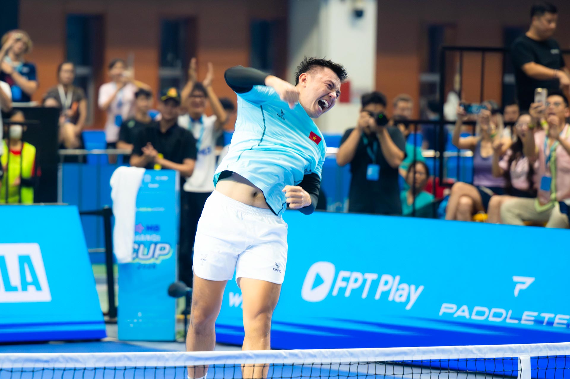 Quá dễ dàng: Lý Hoàng Nam đánh bại Trương Vinh Hiển chỉ với 2 set đấu chớp nhoáng, vô địch đơn nam Pro PPA Hanoi- Ảnh 2.