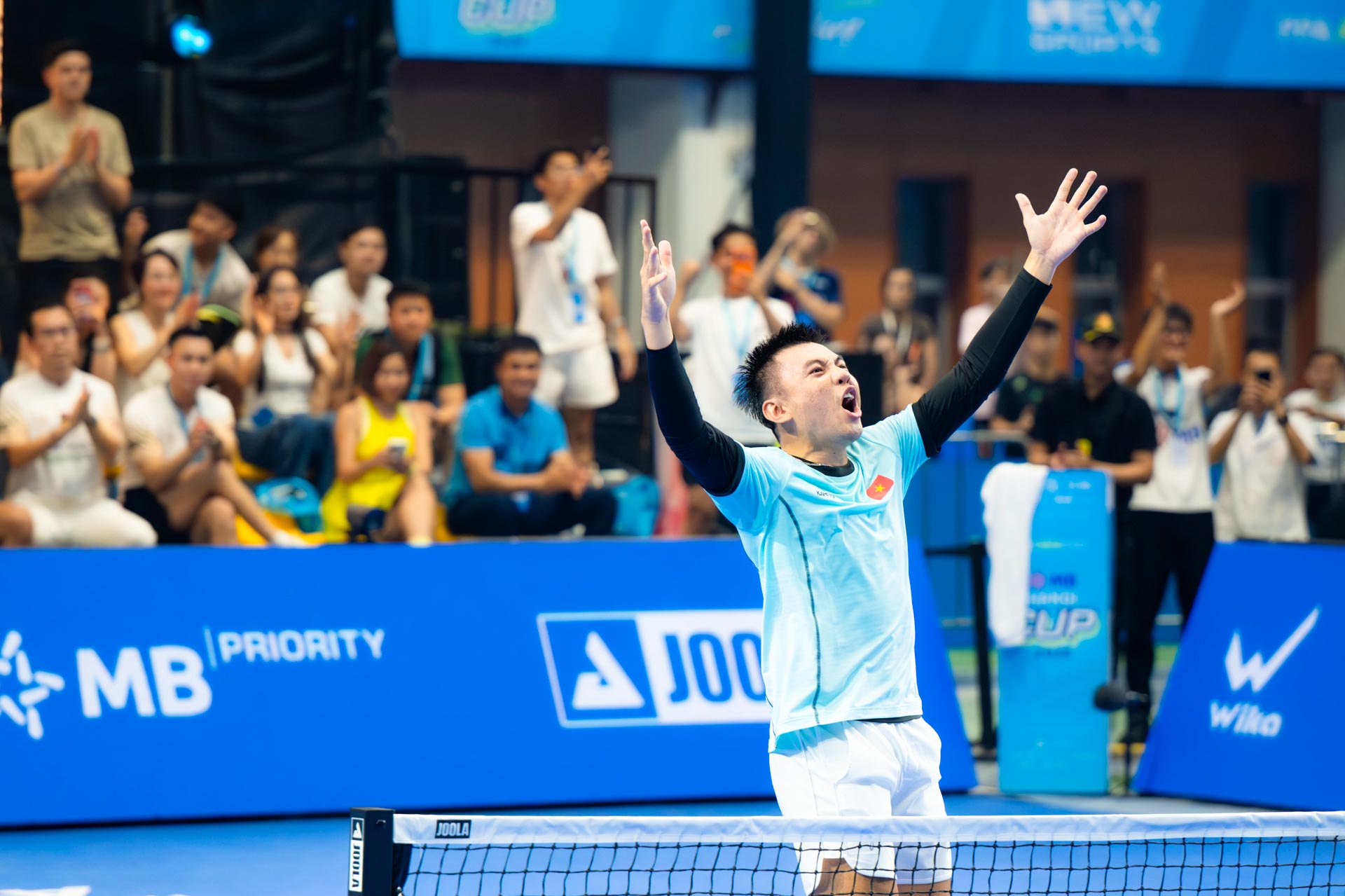 Quá dễ dàng: Lý Hoàng Nam đánh bại Trương Vinh Hiển chỉ với 2 set đấu chớp nhoáng, vô địch đơn nam Pro PPA Hanoi- Ảnh 4.