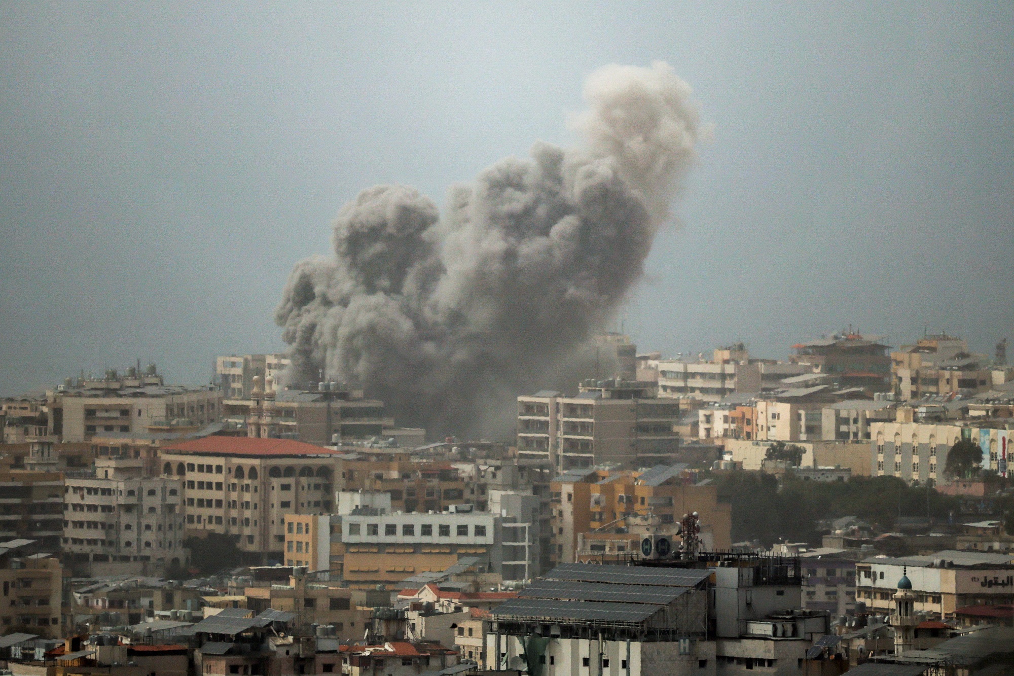 Israel cảnh báo giới lãnh đạo Iran, Hezbollah tuyên bố tấn công tàu chiến Israel 2 Israel cảnh báo giới lãnh đạo Iran, Hezbollah tuyên bố tấn công tàu Israel - Ảnh 2.