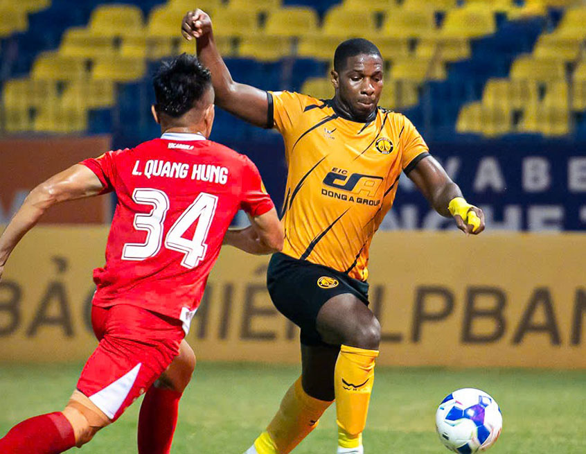 Tiến Linh 'vô duyên', CLB Công An TP.HCM thua đậm tại Thanh Hóa - Ảnh 2.