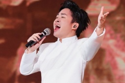 Tùng Dương: Xin hãy dừng so sánh ca sĩ AI và ca sĩ thật