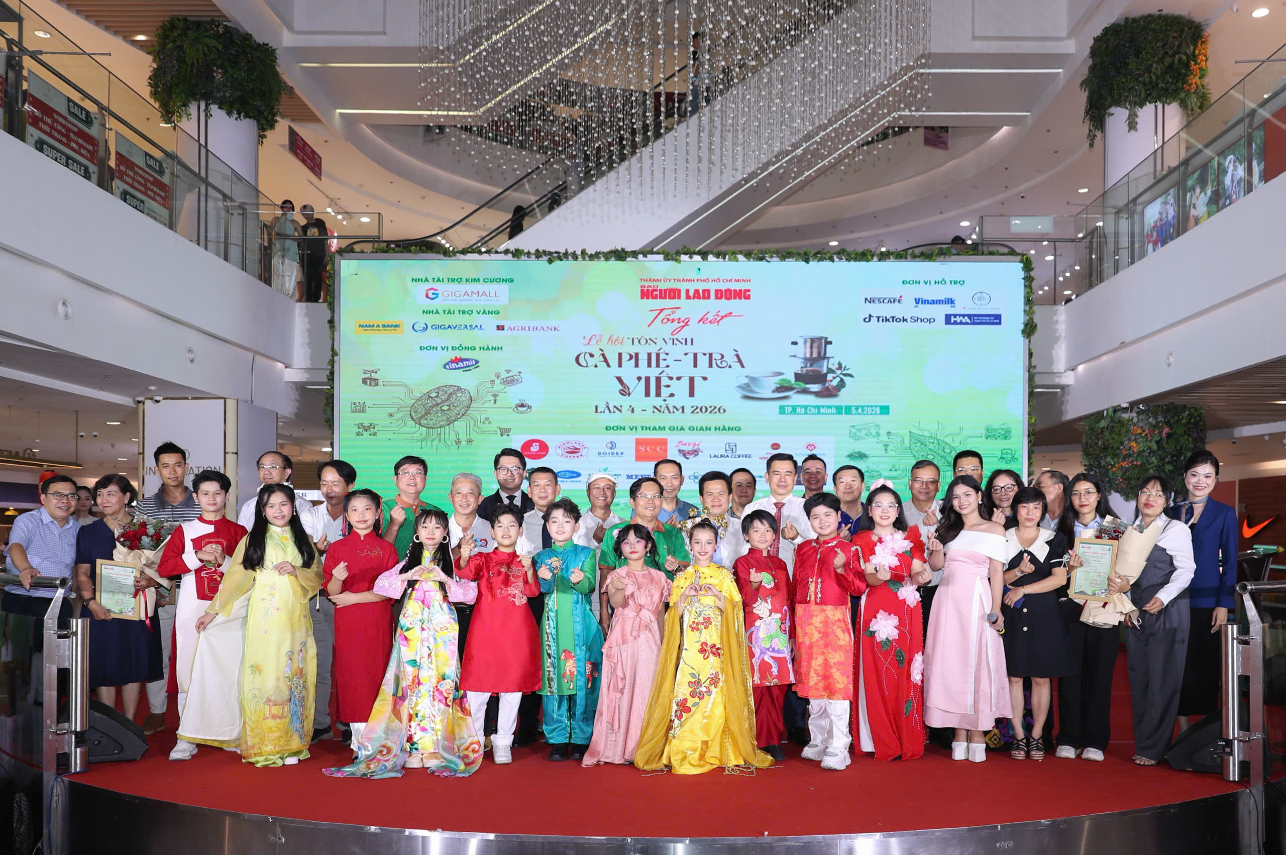 Hành trình cảm xúc của Lễ hội Tôn vinh cà phê - trà Việt 2026 - Ảnh 92.