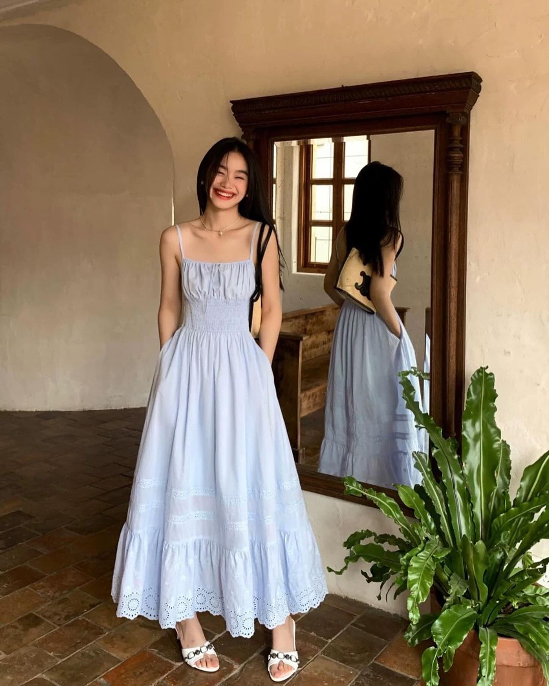 4 kiểu váy hè đang phủ sóng Instagram: Diện lên auto có ảnh xinh, nàng nào cũng mê mẩn- Ảnh 10.