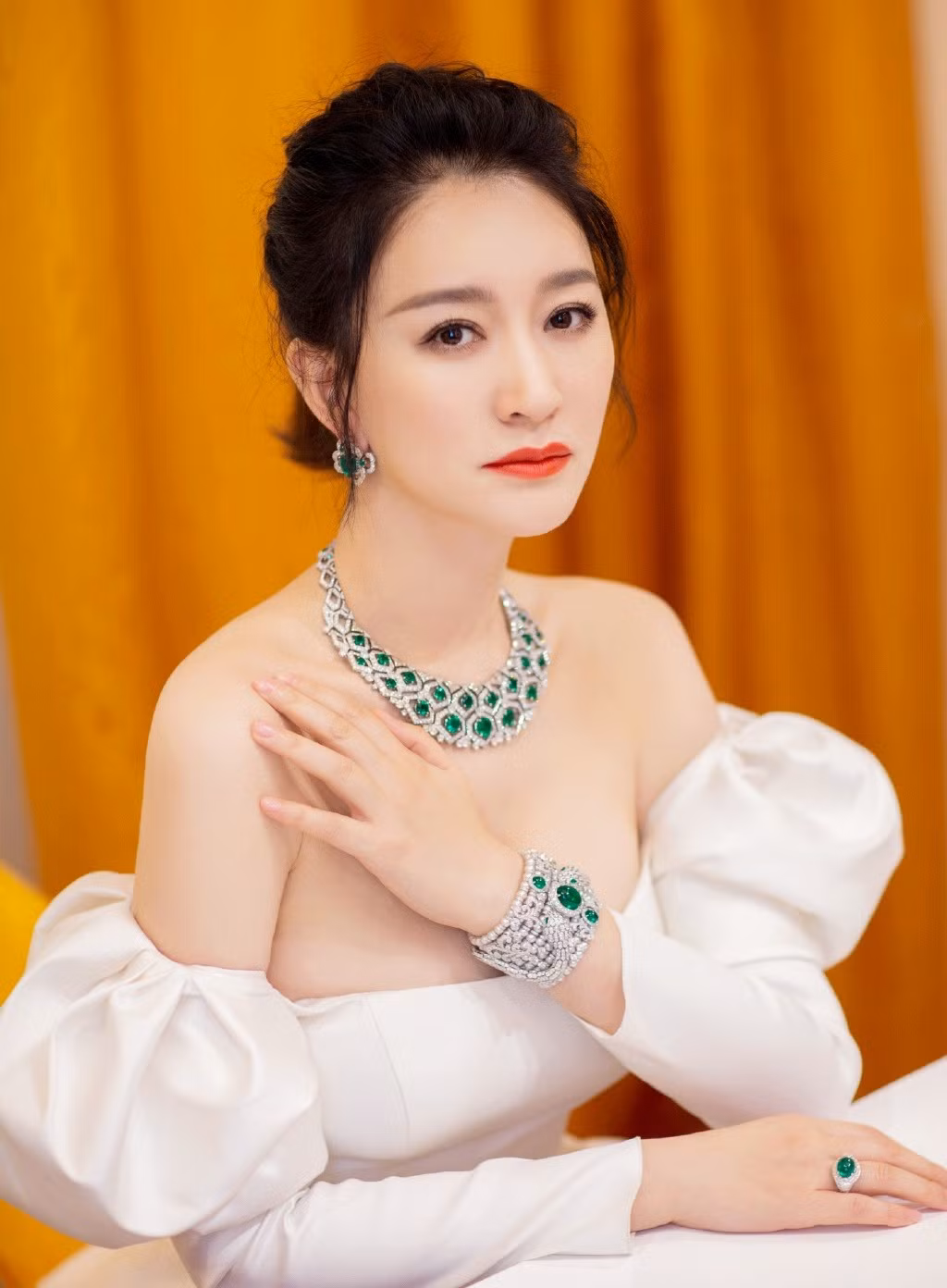 Đối thủ của Trang Pháp 50 tuổi vẫn gây sốt- Ảnh 7.