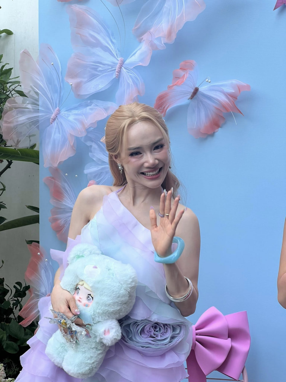 Nhã Phương mặt khá lạ, loạt cam thường khiến ai cũng phân vân- Ảnh 6.