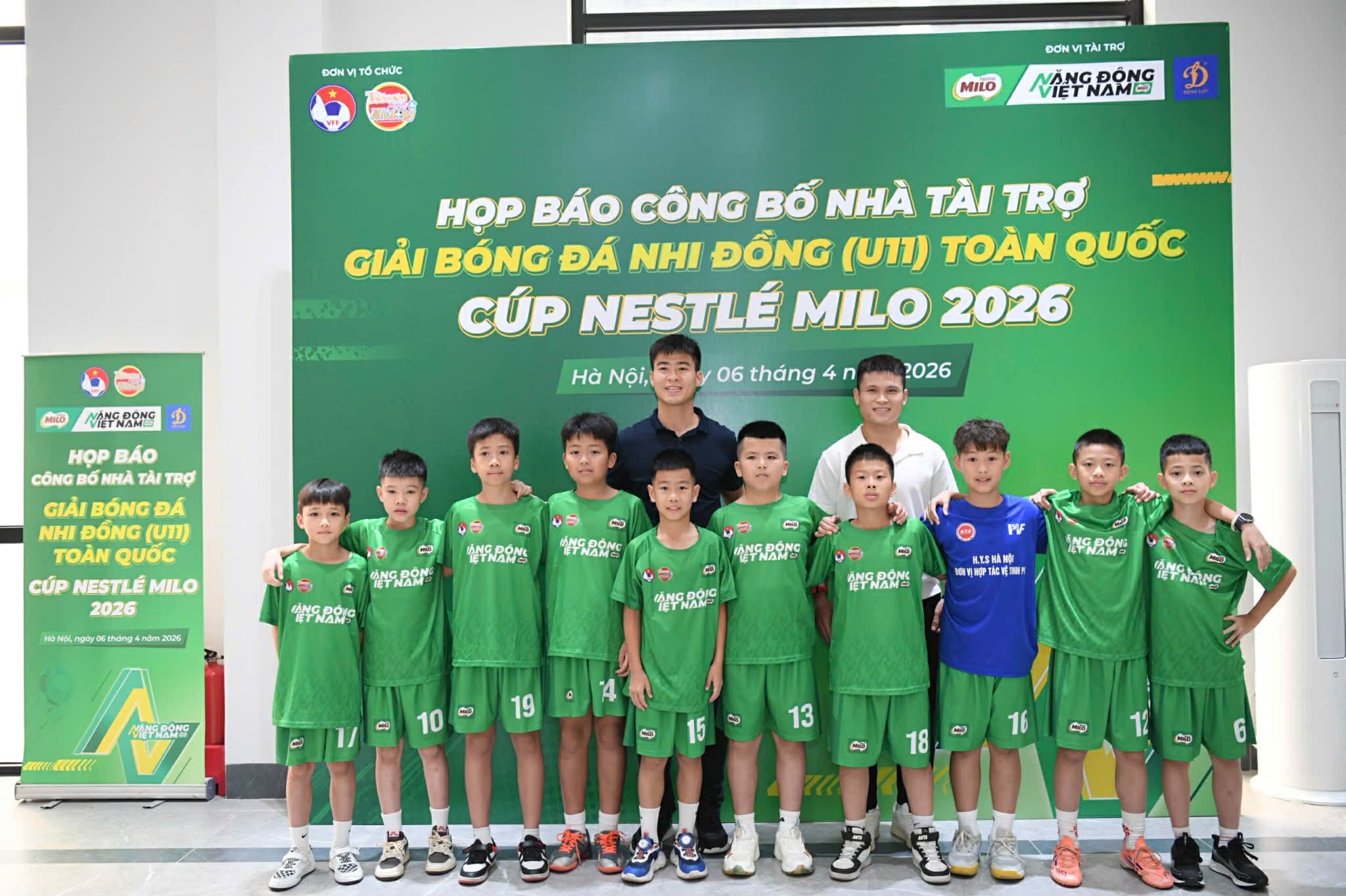 Duy Mạnh, Tuấn Hải truyền lửa cho cầu thủ nhí ở giải U.11 toàn quốc Cúp Nestlé MILO 2026- Ảnh 5.