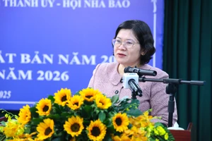 Phó Bí thư Thành ủy TP.HCM Văn Thị Bạch Tuyết nhận thêm nhiệm vụ mới