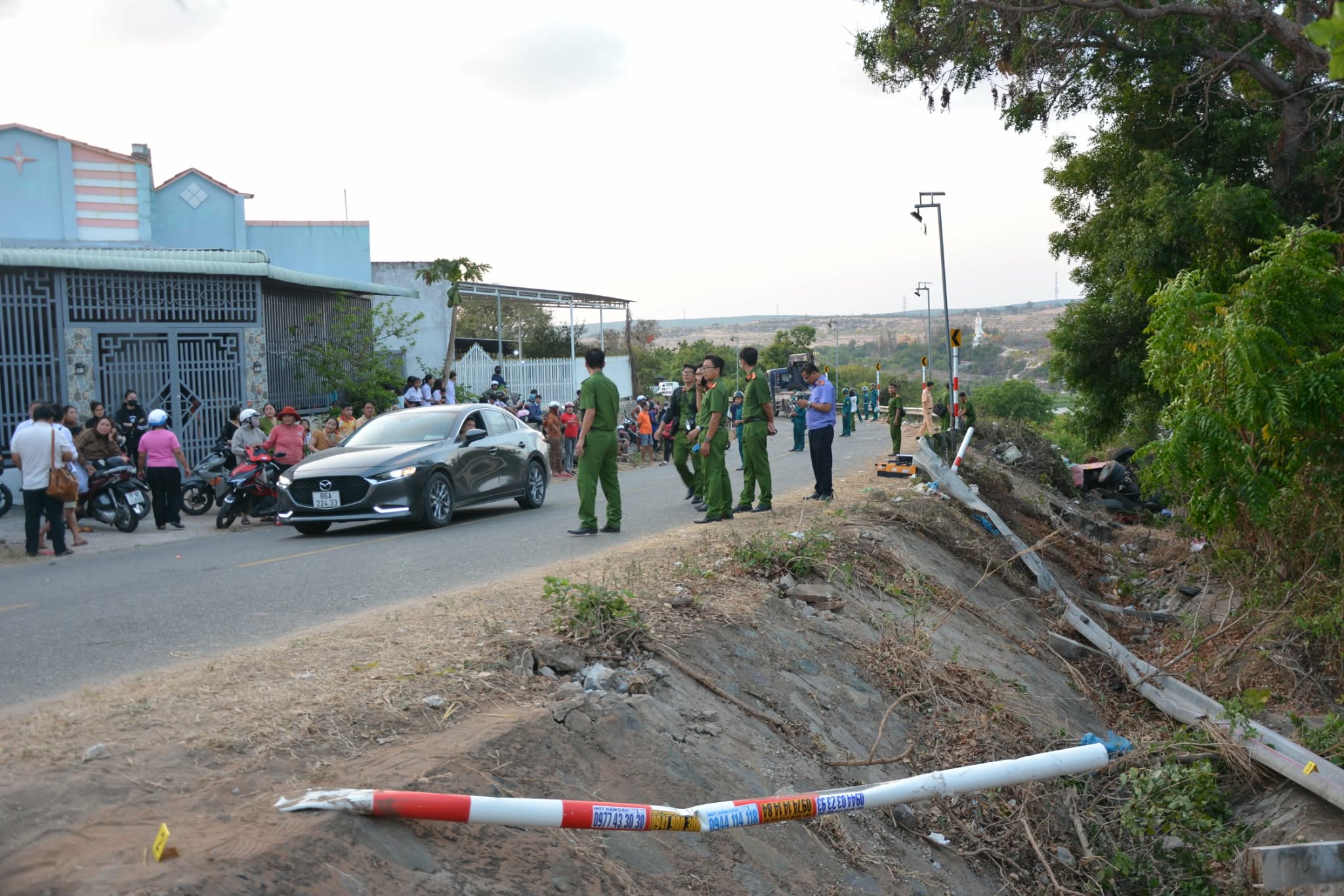 tai nạn xe khách - Ảnh 2.