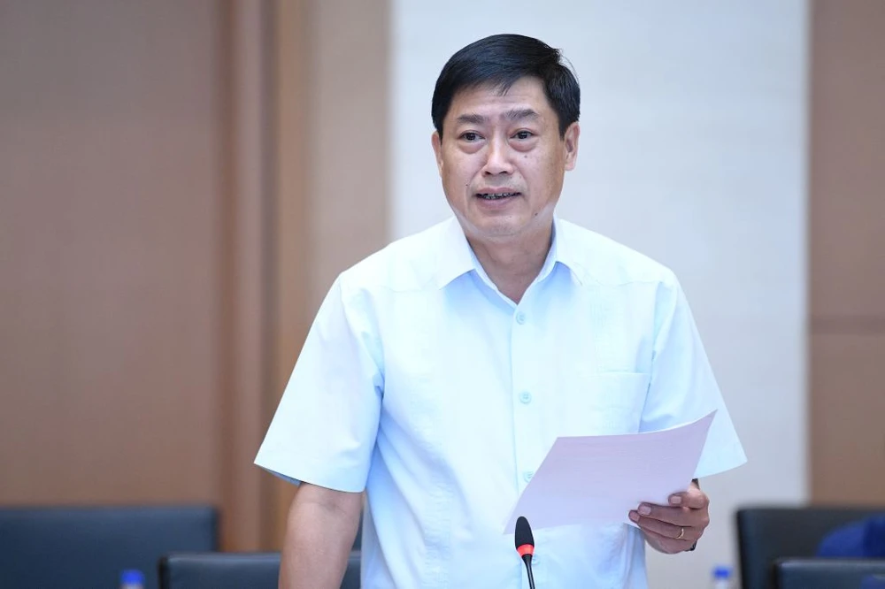 Ông Nguyễn Hữu Đông, Chủ nhiệm Ủy ban Công tác đại biểu của Quốc hội. Ông Nguyễn Hữu Đông, Chủ nhiệm Ủy ban Công tác đại biểu của Quốc hội.