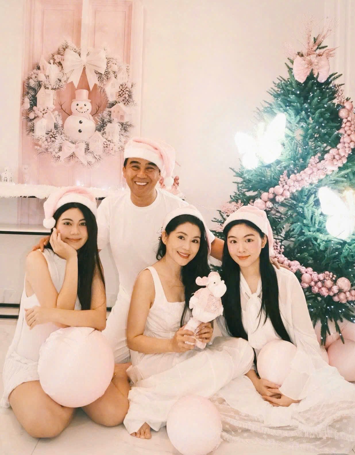 Cuối cùng mẹ của Lọ Lem đã lên tiếng- Ảnh 4.