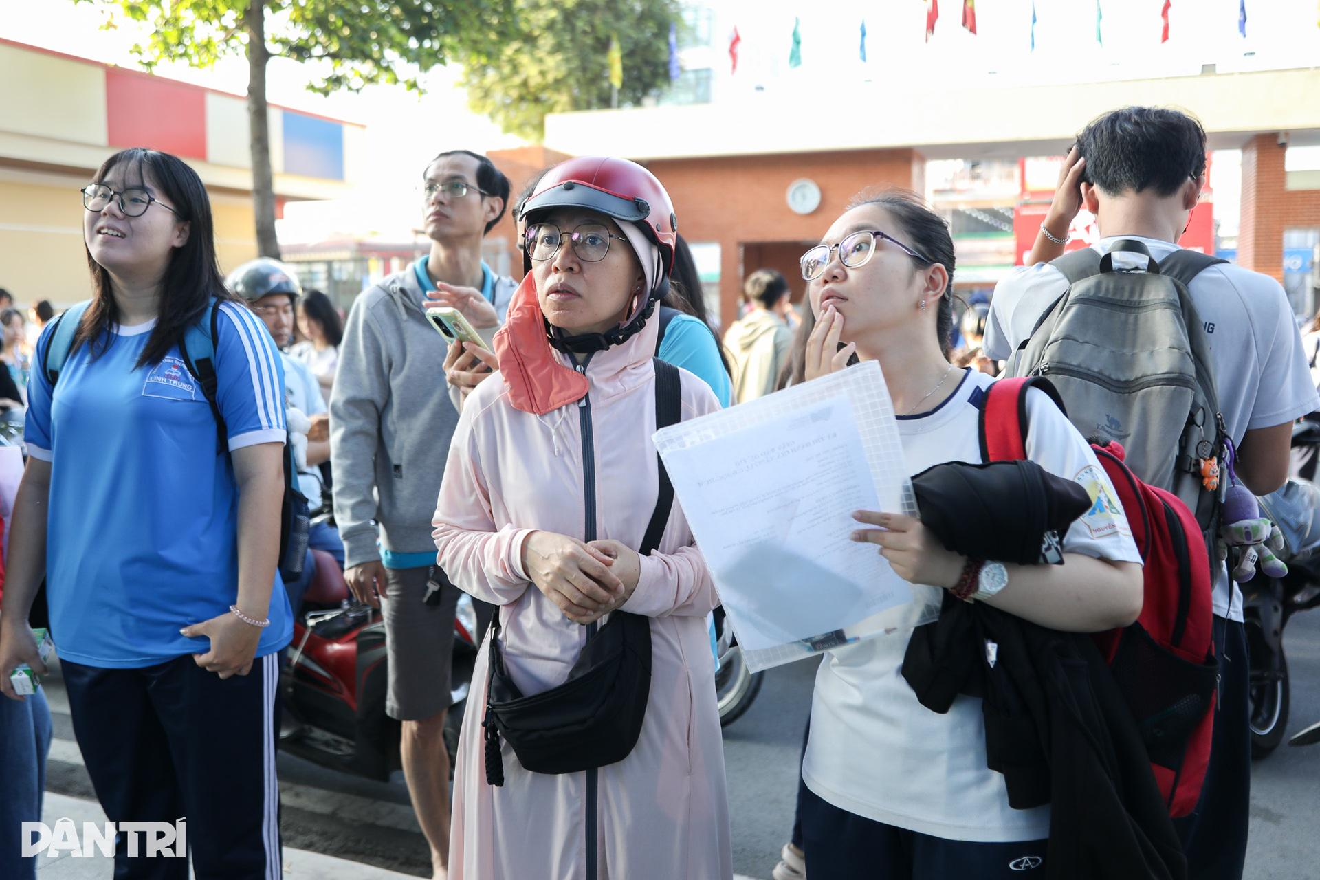 Gần 140.000 thí sinh tranh “vé sớm” vào đại học ở kỳ thi đánh giá năng lực - 3