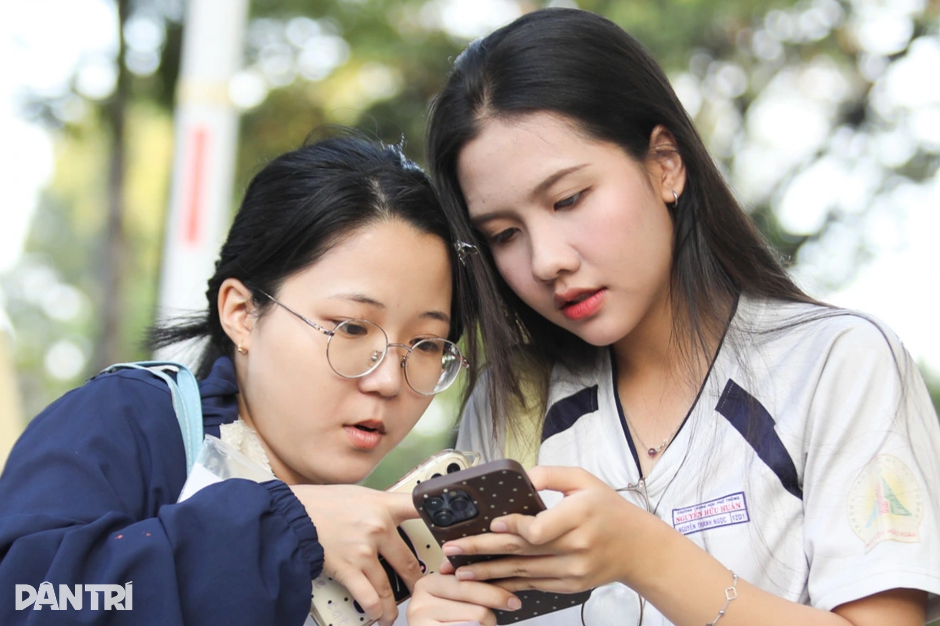 Gần 140.000 thí sinh tranh “vé sớm” vào đại học ở kỳ thi đánh giá năng lực - 5