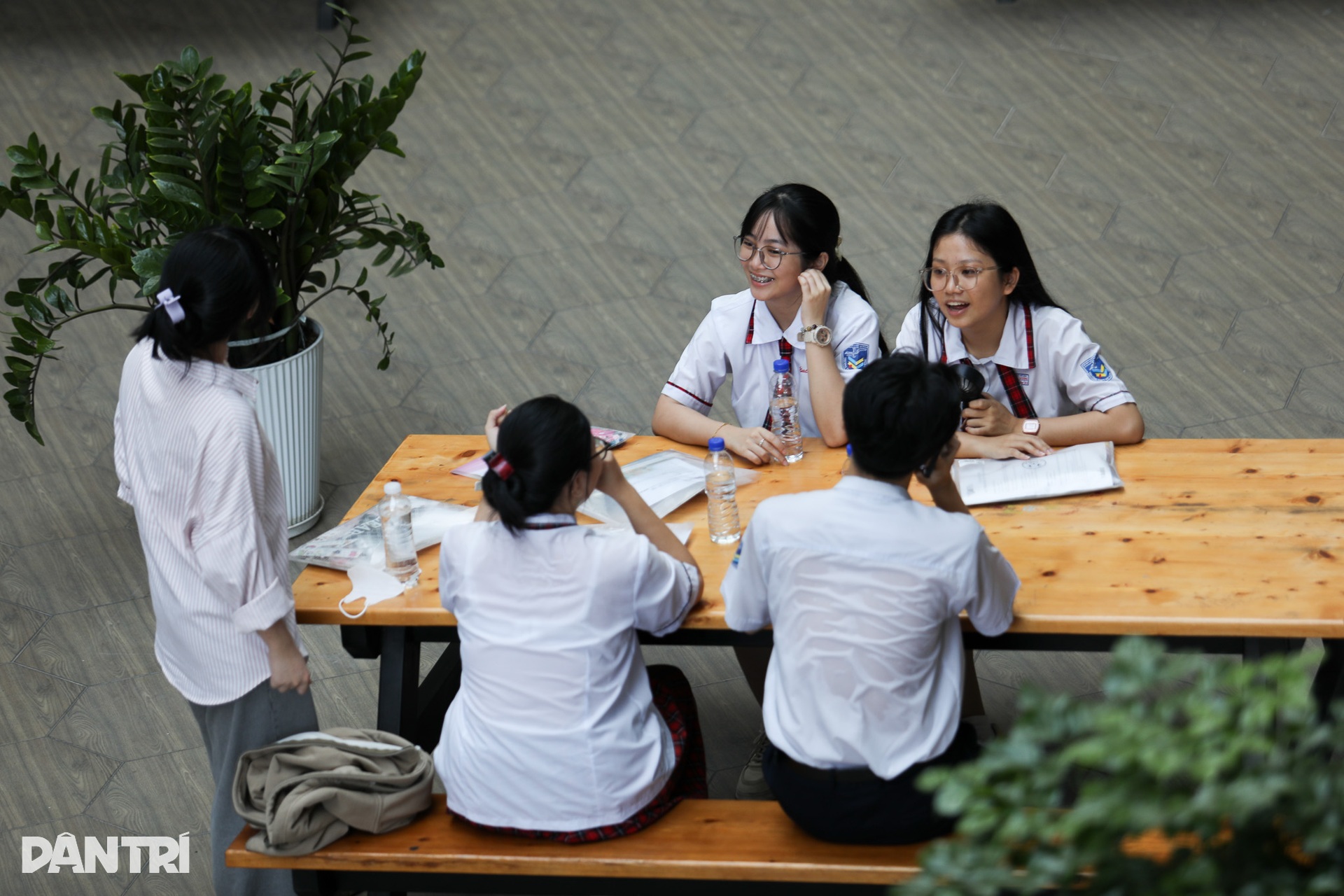 Gần 140.000 thí sinh tranh “vé sớm” vào đại học ở kỳ thi đánh giá năng lực - 7