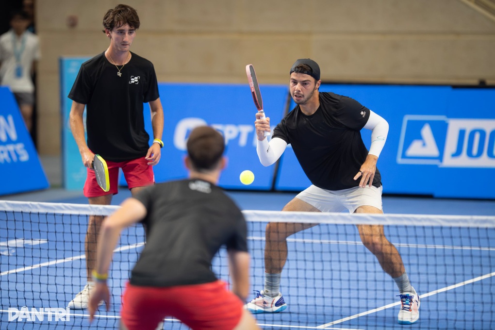 Anna Leigh Waters và Ben Johns thâu tóm các danh hiệu tại Hà Nội - 2