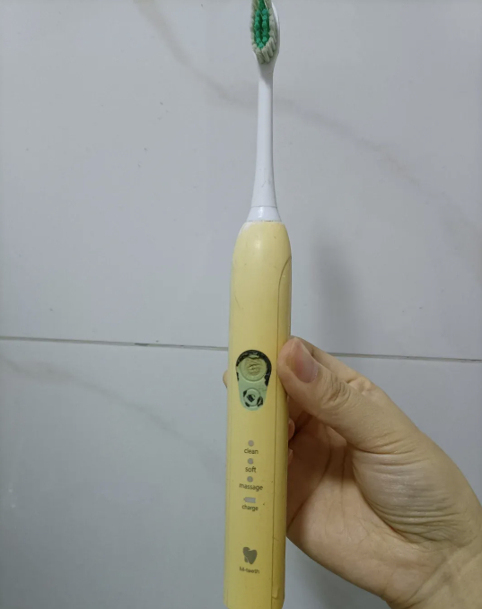 8 món trong nhà KHÔNG HỎNG vẫn nên THAY MỚI: Dùng lâu tưởng tiết kiệm, hóa ra kém vệ sinh- Ảnh 8.