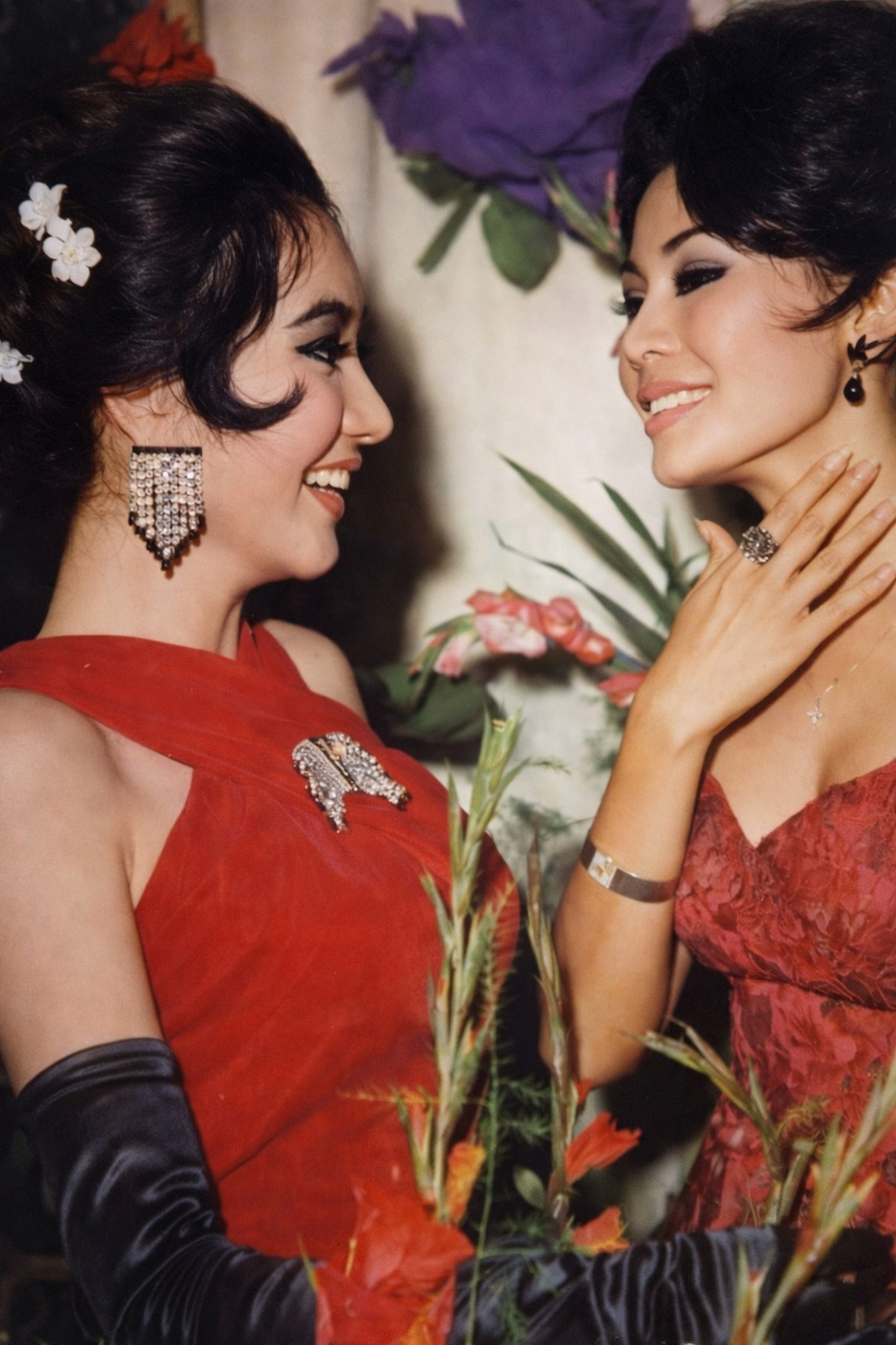 Nhan sắc Kiều Chinh và các minh tinh thập niên 70 qua những bức ảnh hiếm - 4