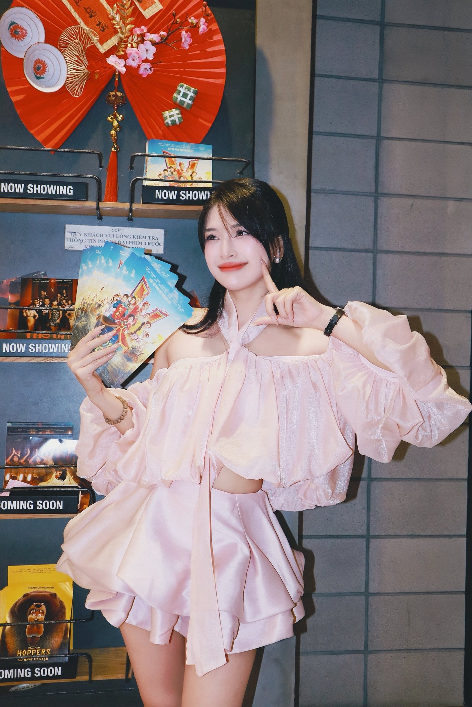 Mỹ nhân phim VTV là thủ khoa, từ nông thôn đi theo nghề diễn bằng học bổng - 4