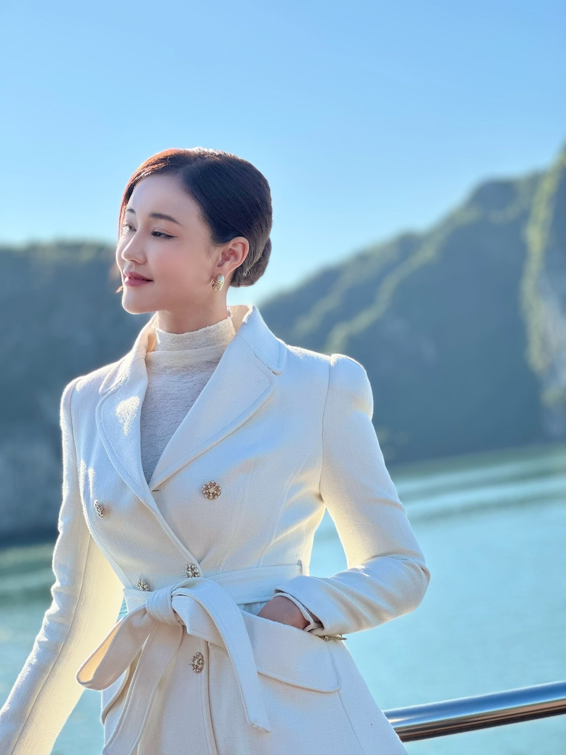 Maya Không giới hạn: Đóng phản diện bị ghét, tuổi 38 nhan sắc thăng hạng - 5