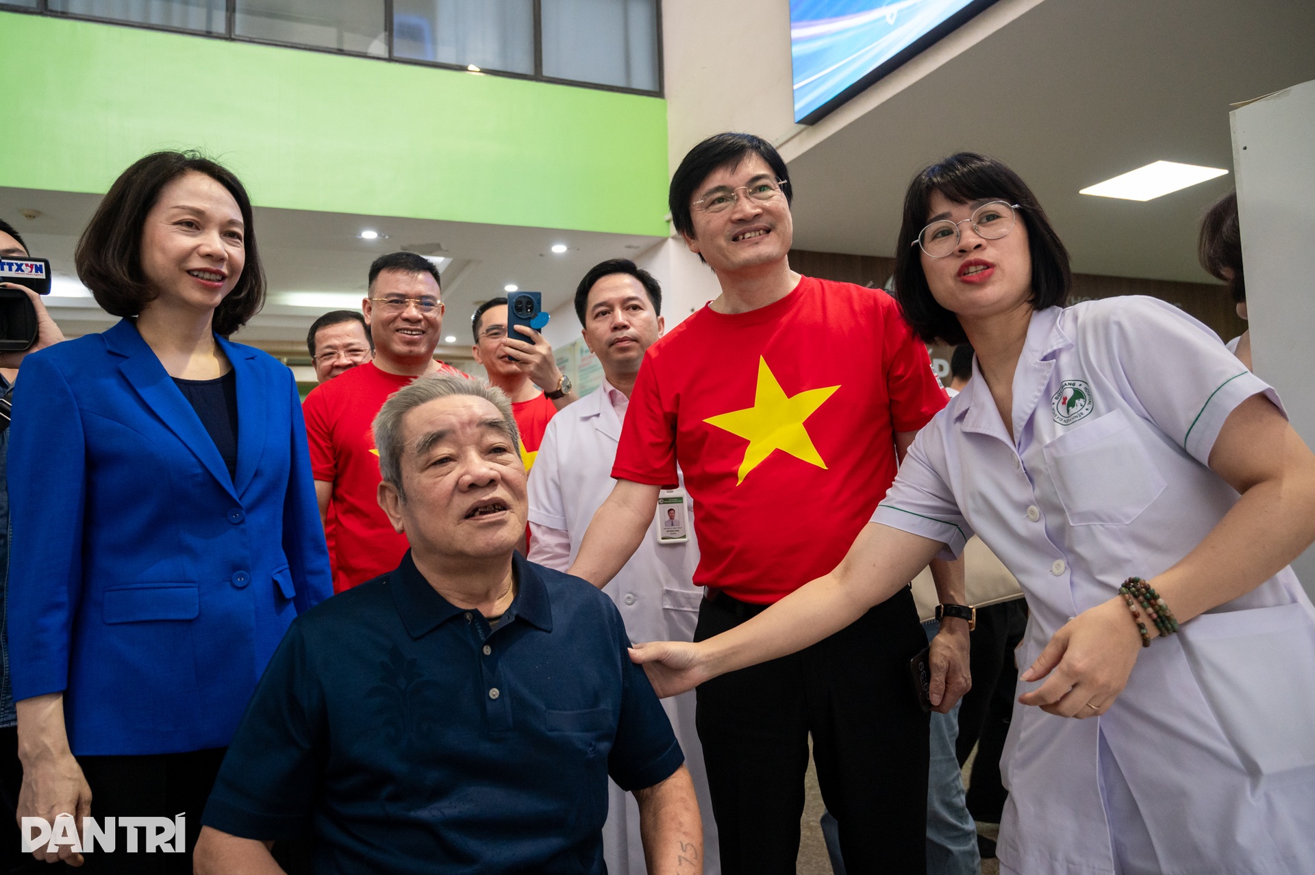 Hà Nội khám miễn phí 5.000 người cao tuổi, hướng tới toàn thành phố - 2