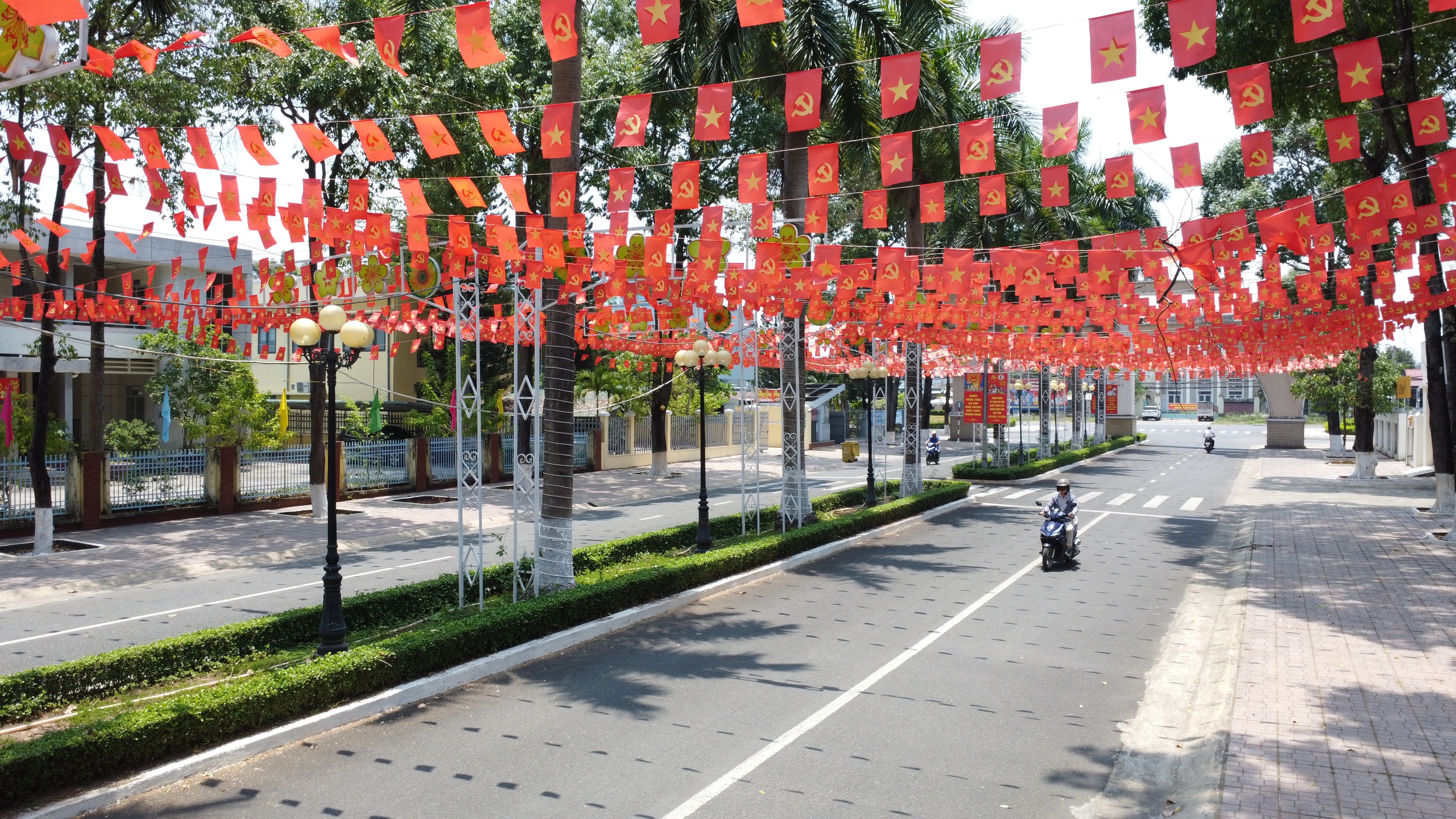 Tân Phú đô thị động lực phía đông 8 Thành lập 10 phường mới ở Đồng Nai: Tân Phú đô thị động lực phía Đông - Ảnh 11.