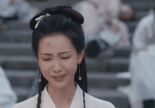 Nhìn mỹ nhân này khóc còn buồn cười hơn xem 100 bộ phim hài, méo mó mặt mày không có nổi 1 giọt nước mắt- Ảnh 8.