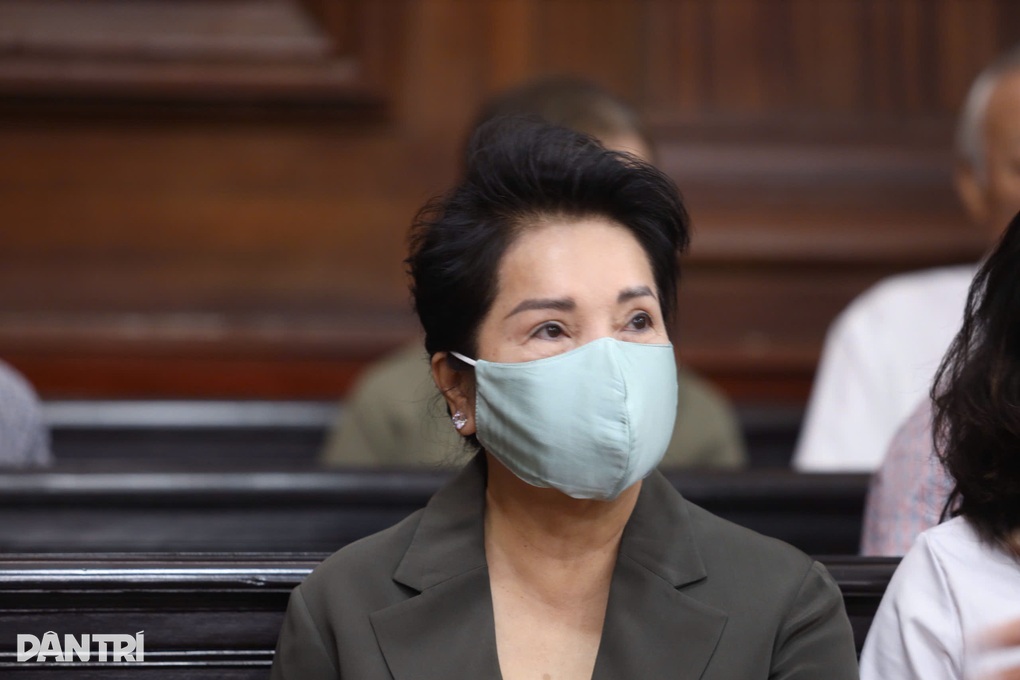 Nguyên quyền Chủ tịch Cao su Việt Nam đổi đất vàng sau ân tình cá nhân - 3