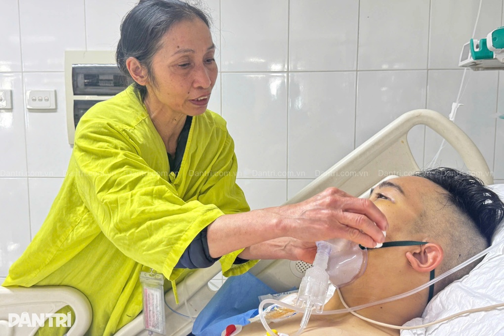 Cựu nam sinh Bách khoa nguy kịch sau biến cố tâm lý, gia đình nghèo cầu cứu - 4