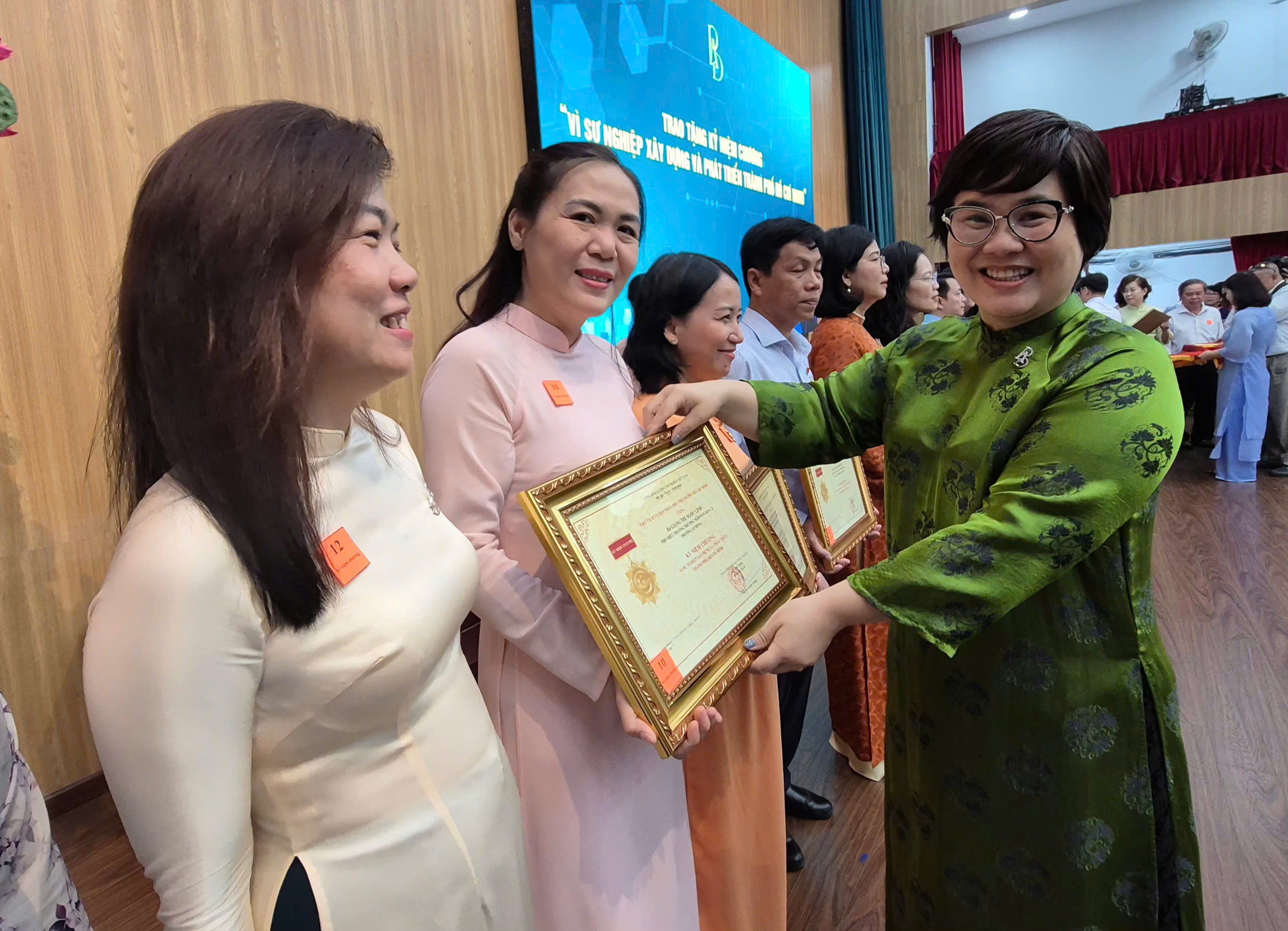 - Ảnh 3. - Ảnh 3.