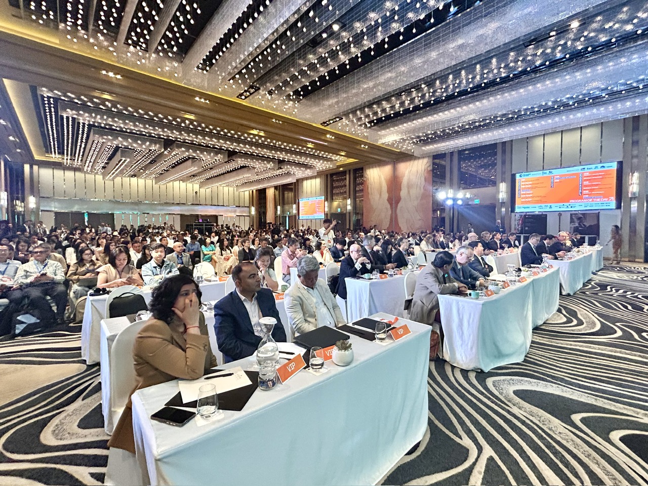 Việt Nam và Pháp hợp tác phát triển đô thị bền vững 2026 - Ảnh 3. Việt Nam và Pháp hợp tác phát triển đô thị bền vững 2026 - Ảnh 3.