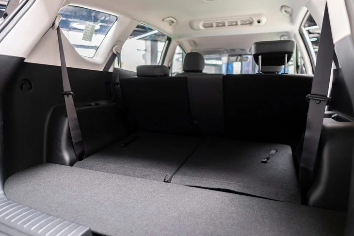 Tin tức giá xe: Hàng loạt xe MPV giảm giá, có mẫu hạ cả trăm triệu 3 giảm giá - Ảnh 3.