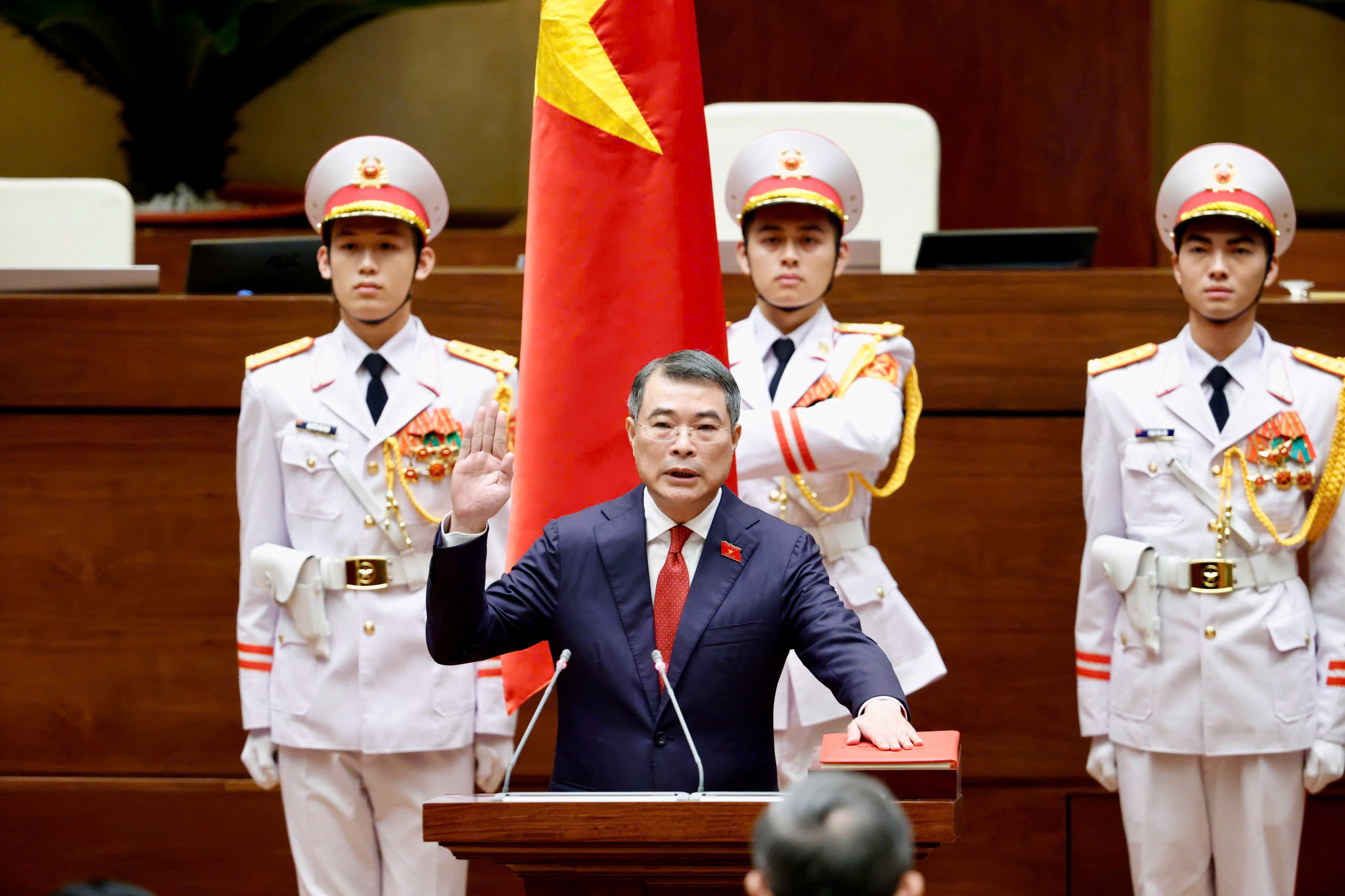 Thủ tướng Lê Minh Hưng: Lòng tin của nhân dân là nguồn lực lớn nhất - Ảnh 2.