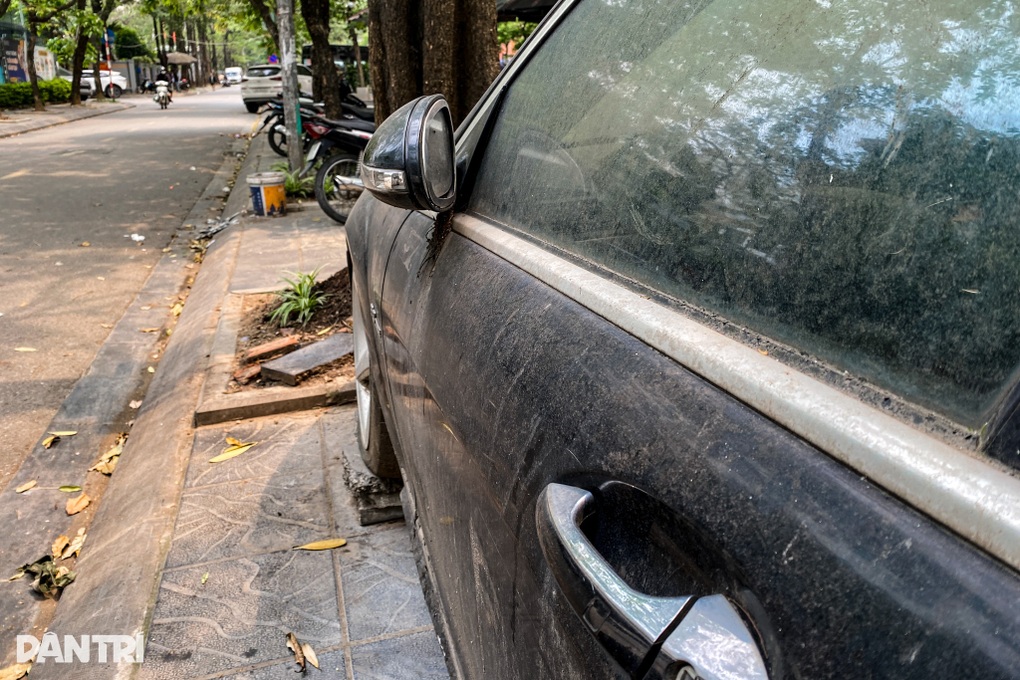 Thợ xe nói về khả năng phục hồi chiếc Mercedes-AMG S63 bỏ hoang gần 10 năm - 3