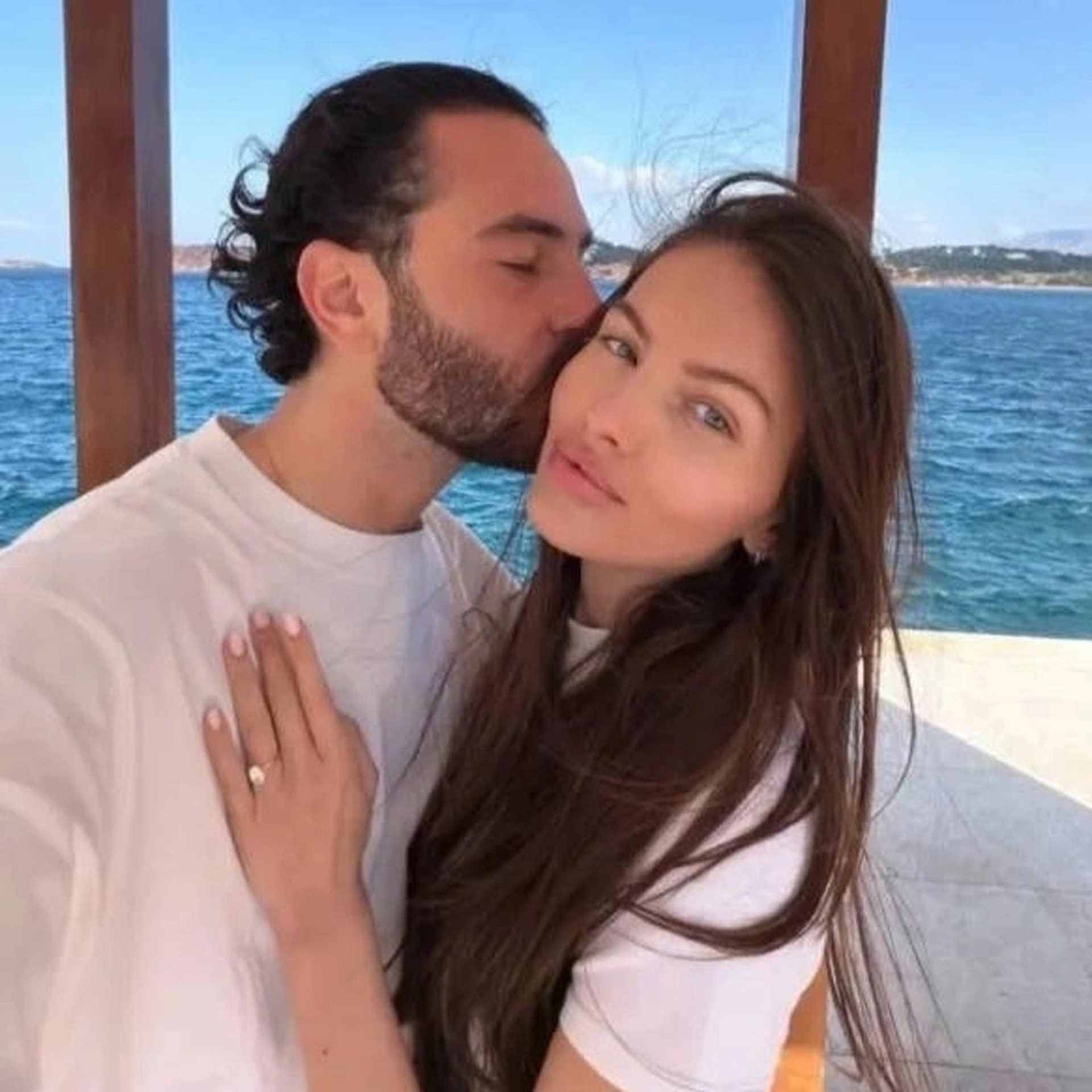 “Cô bé đẹp nhất thế giới” ở tuổi 25: Kiếm 4,2 triệu USD, diện mạo thay đổi - 2 “Cô bé đẹp nhất thế giới” ở tuổi 25: Kiếm 4,2 triệu USD, diện mạo thay đổi - 2