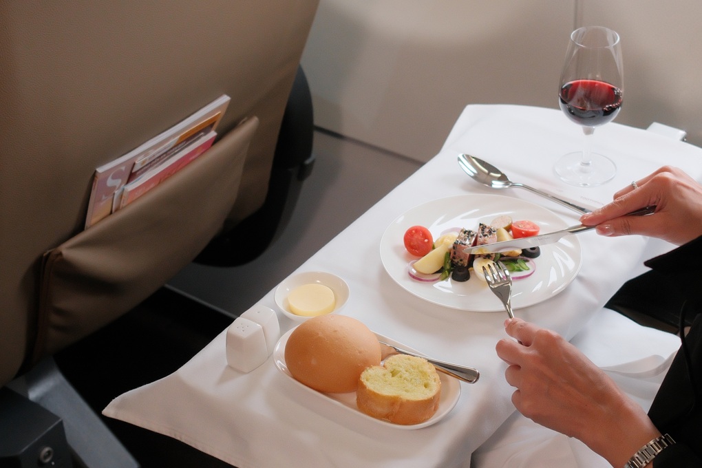 Hãng hàng không của Sun Group đang định hình chất lượng dịch vụ hàng không 5 sao mới - 5