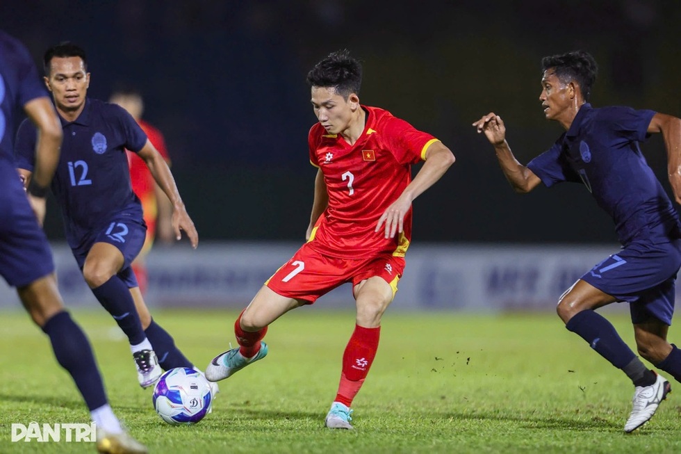 Bóng đá Campuchia: Giấc mơ World Cup từ nền móng… nhập tịch - 4