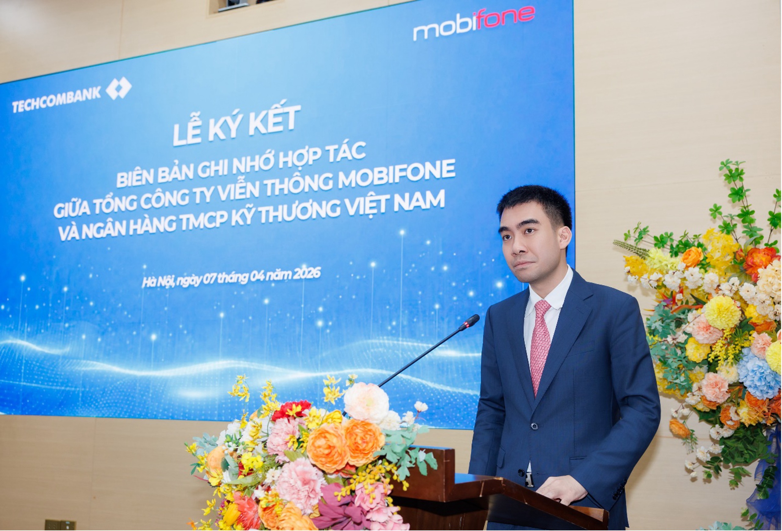 Kiến tạo hệ sinh thái tài chính, công nghệ số 2 Mobifone và Techcombank ký kết hợp tác: kiến tạo hệ sinh thái tài chính, công nghệ số - Ảnh 2.