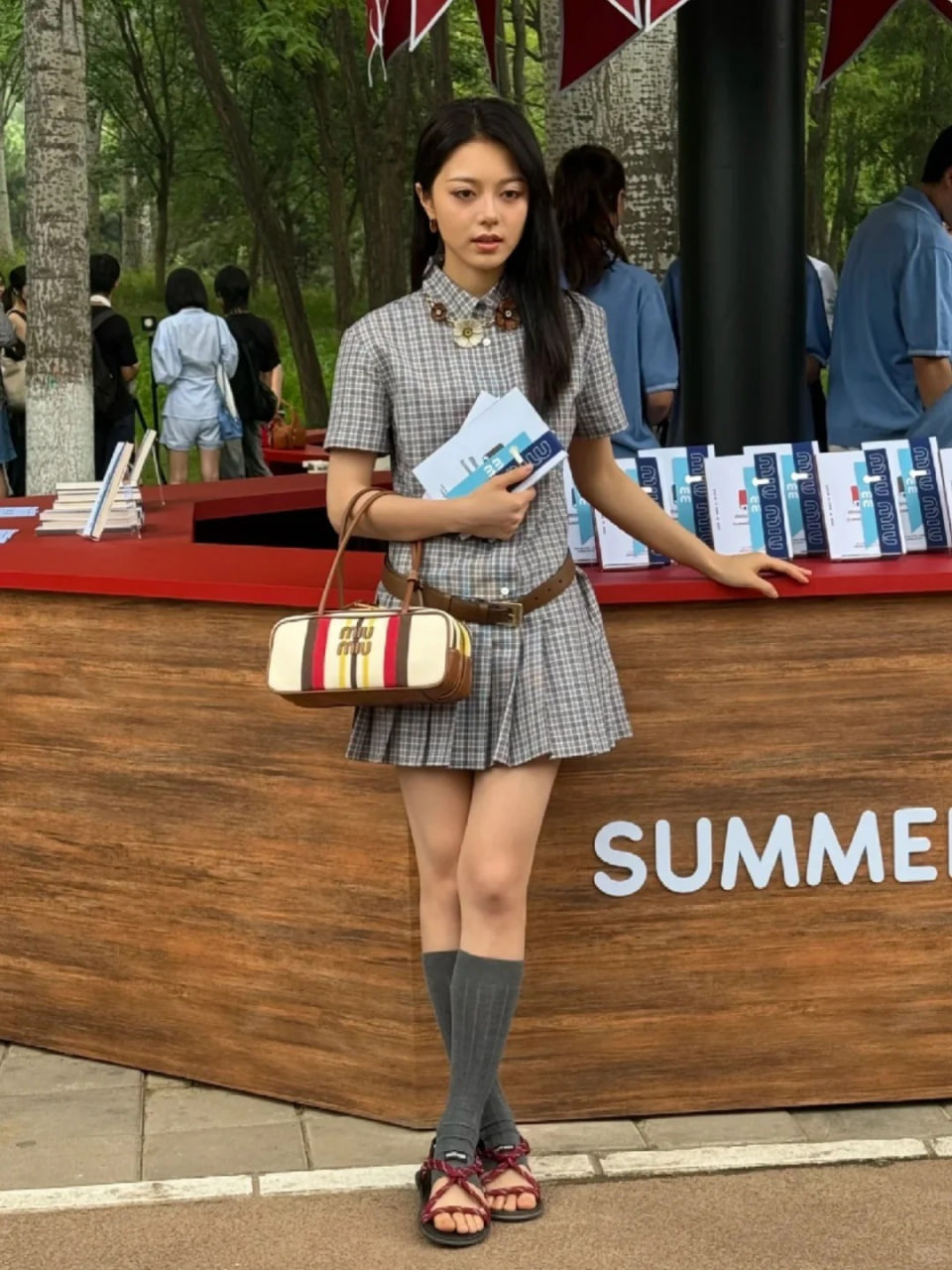 Đại sứ xấu nhất của Miu Miu- Ảnh 6.