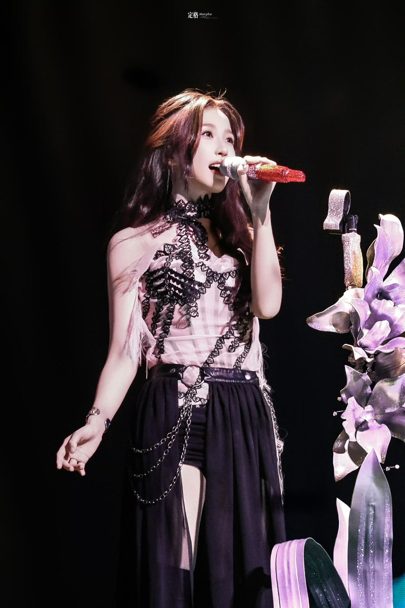 1775579775 639 Visual ngay cang sen sua dai trung uong cat song