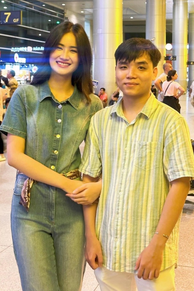 Chuyện tình thanh mai trúc mã của Ý Nhi và bạn trai cùng lớp - 8