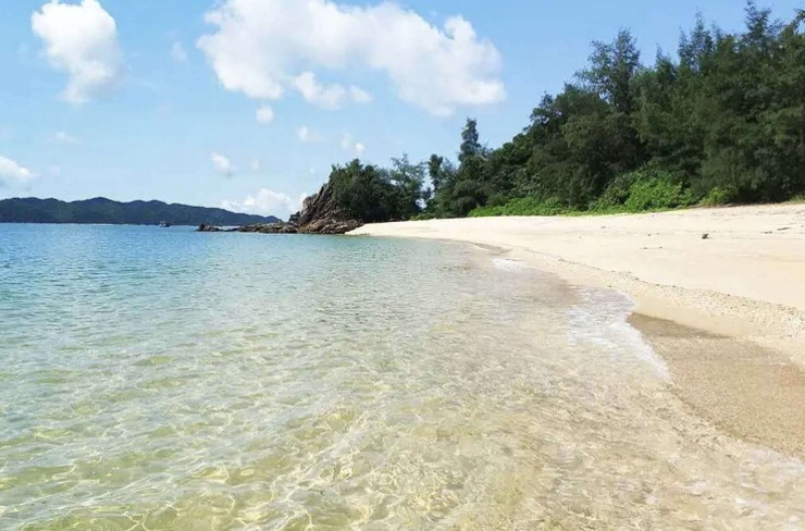 Đảo Cái Chiên, Quảng Ninh. (Ảnh: Nguyễn Thanh Tuyền)