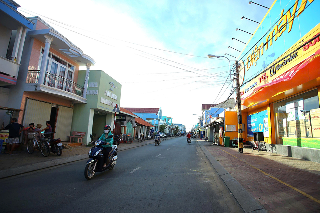 Bao giờ TP.HCM siết xe xăng dầu vào nội đô?- Ảnh 2.