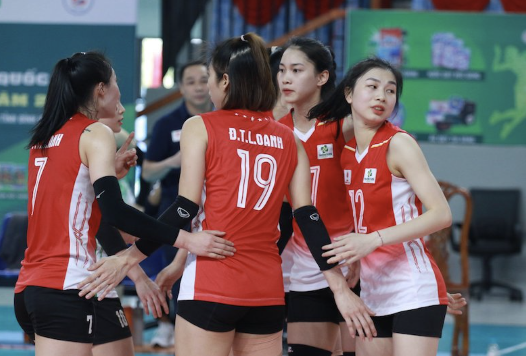 CA TPHCM thắng trận derby mở màn Giải bóng chuyền quốc gia - Ảnh 3.