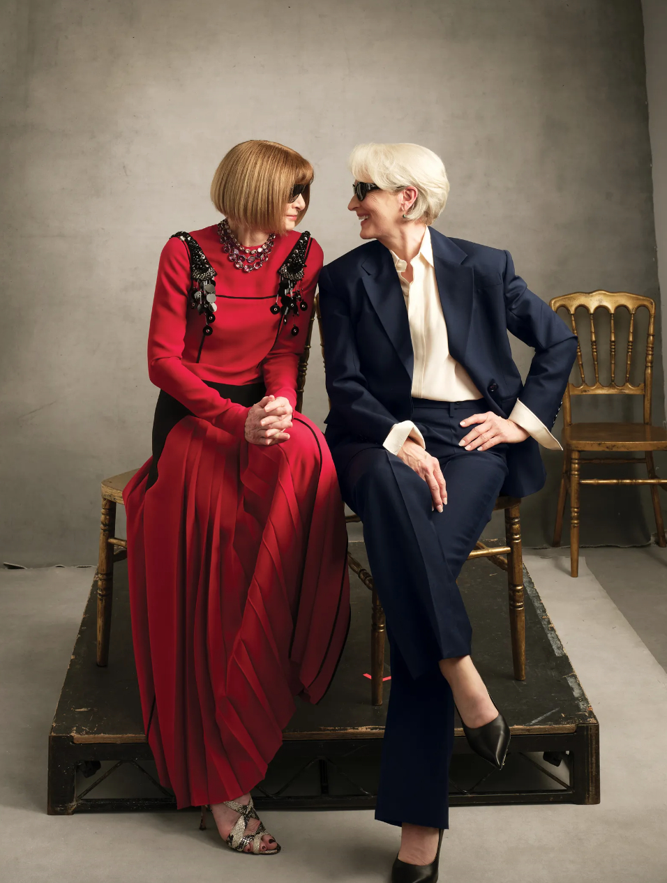 Bà trùm thời trang lần đầu tiên làm điều này sau 37 năm- Ảnh 2.