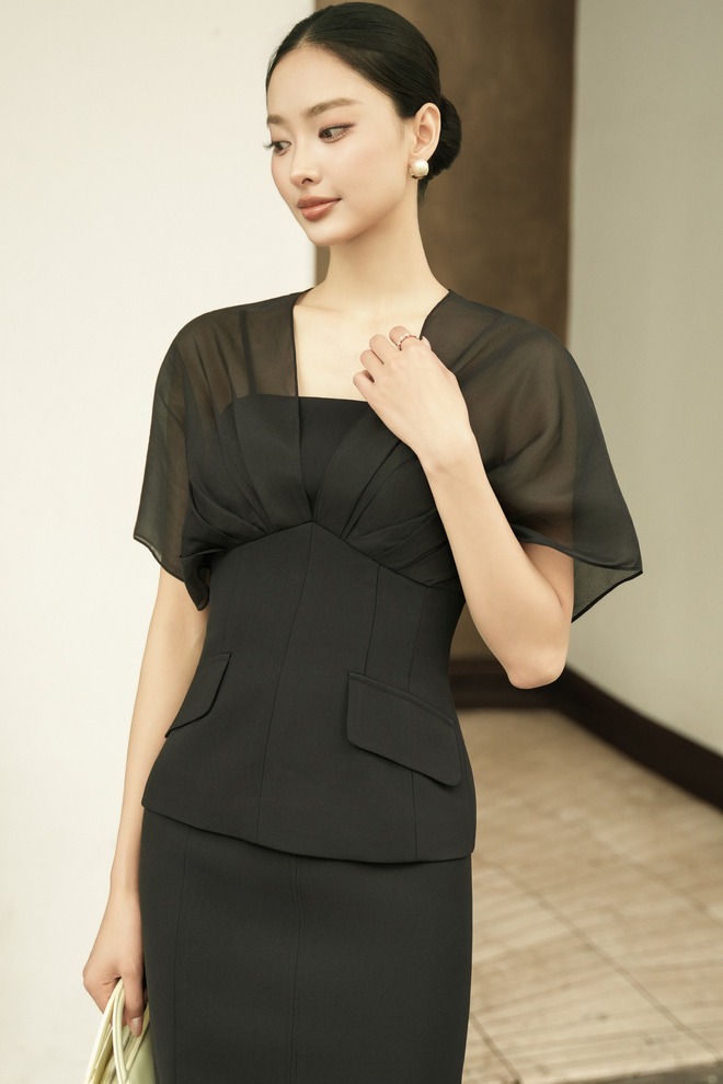 Dễ mặc, dễ đẹp khi phối đồ đồng màu 8 Dễ mặc, dễ đẹp khi diện trang phục đồng màu - Ảnh 8.