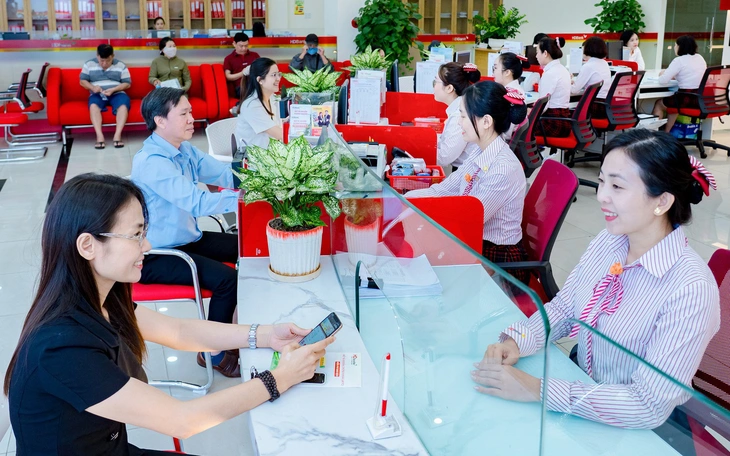 Cổ đông chỉ cần đăng ký dự họp, một công ty tại TP.HCM sẽ chuyển tiền vào tài khoản - Ảnh 4.