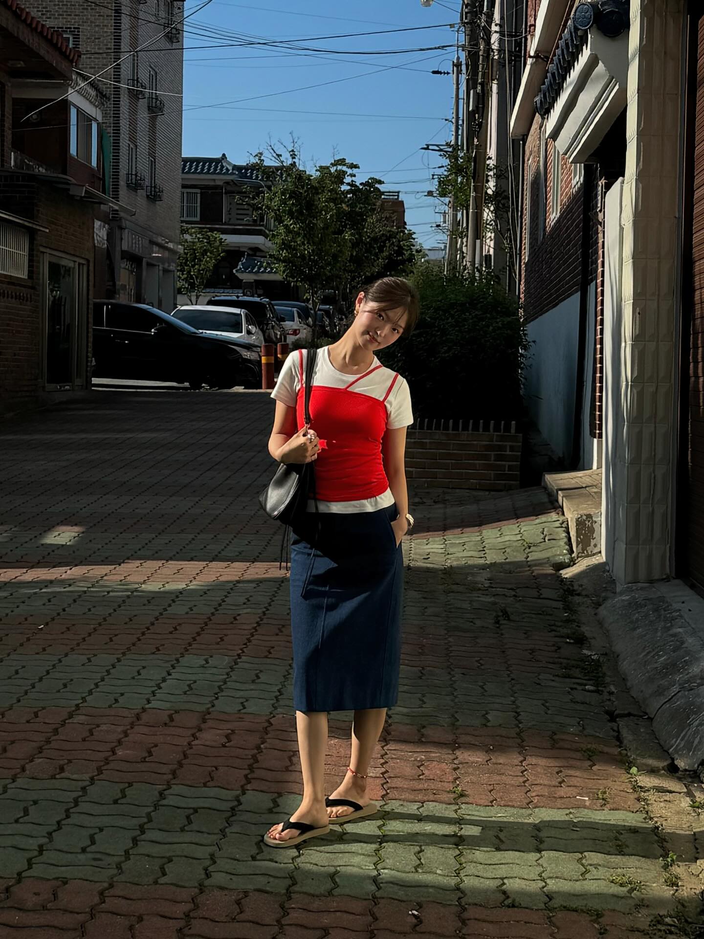 4 mẫu giày đi dạo phố hay du lịch đều phù hợp- Ảnh 3. 4 mẫu giày đi dạo phố hay du lịch đều phù hợp- Ảnh 3.