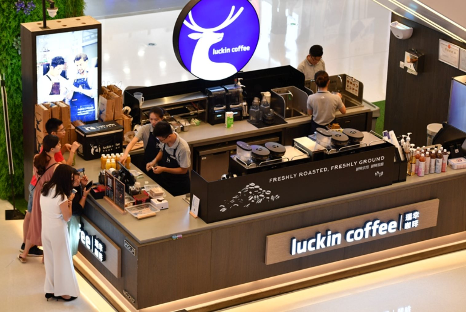 1775617965 287 Tu be boi thoi doanh thu hoa vua ca phe